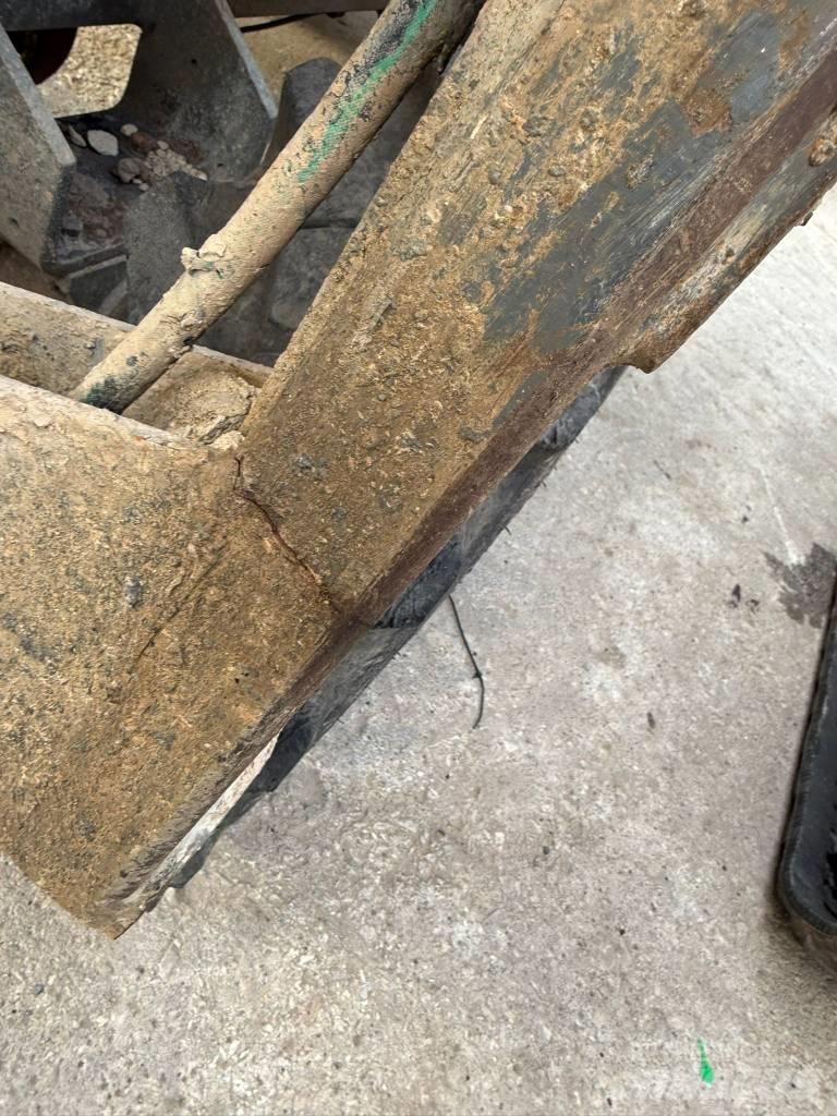 Ausa D 250 RH GS Minidumprar