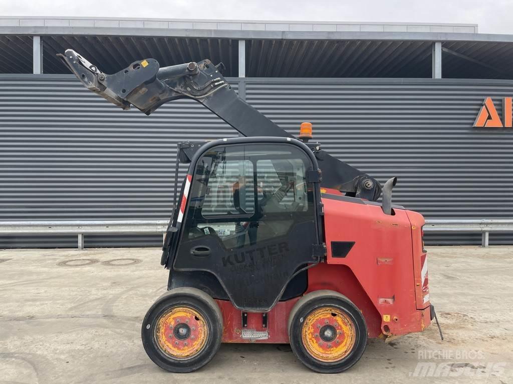 JCB R260 Lunnare