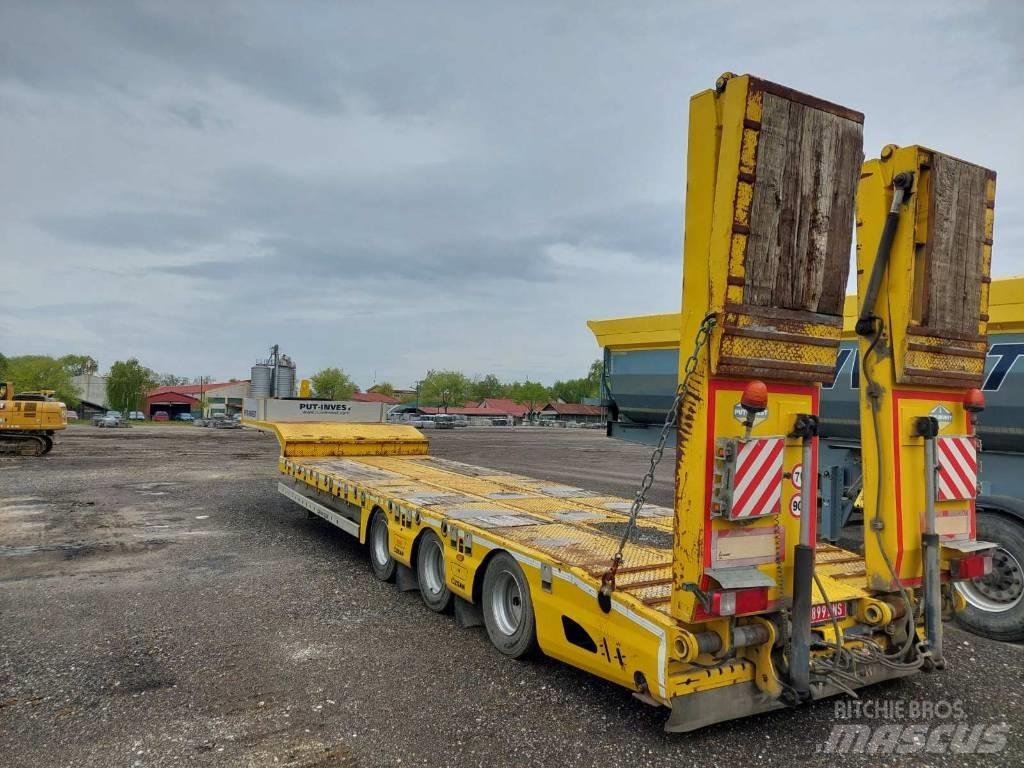  Özsan Trailer Låg lastande semi trailer