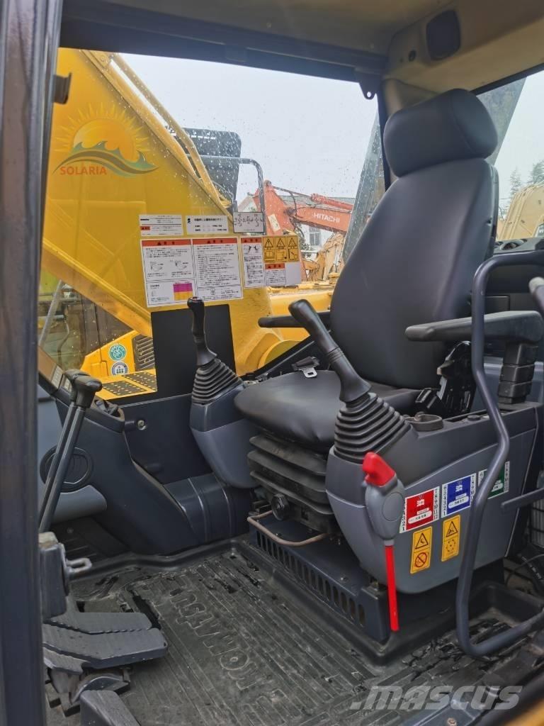 Komatsu PC 200-8 Bandgrävare