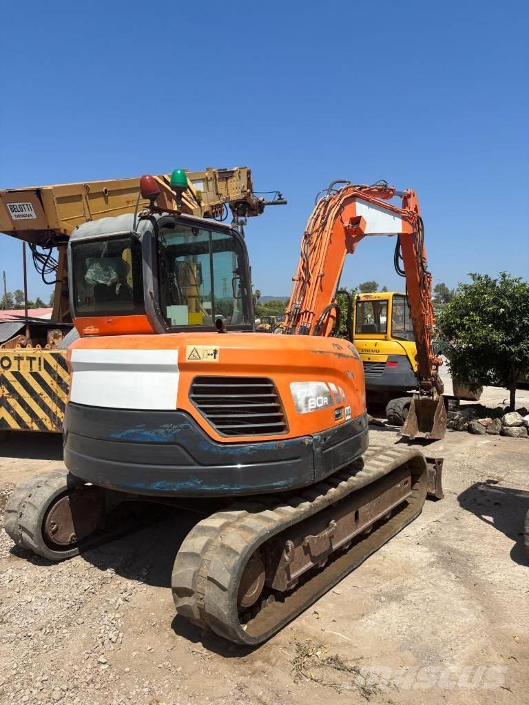 Doosan DX 80 R Midigrävmaskiner 7t - 12t