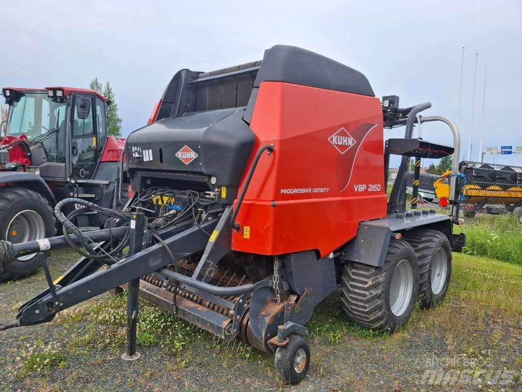 Kuhn VBP 2160 OC 23 Rundbalspressar