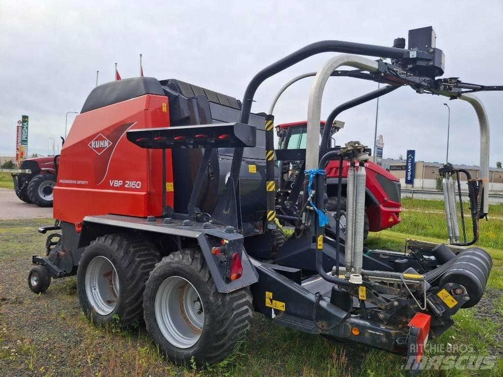 Kuhn VBP 2160 OC 23 Rundbalspressar