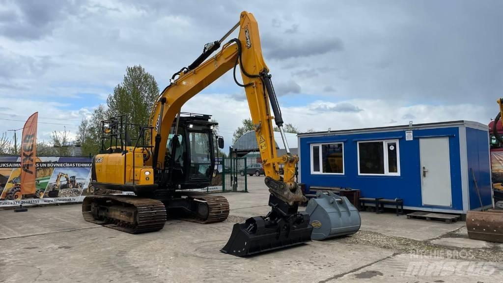 JCB JS 130 LC Bandgrävare