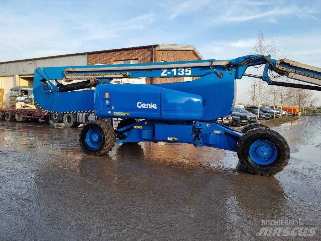Genie Z 135 4x4 Bomliftar