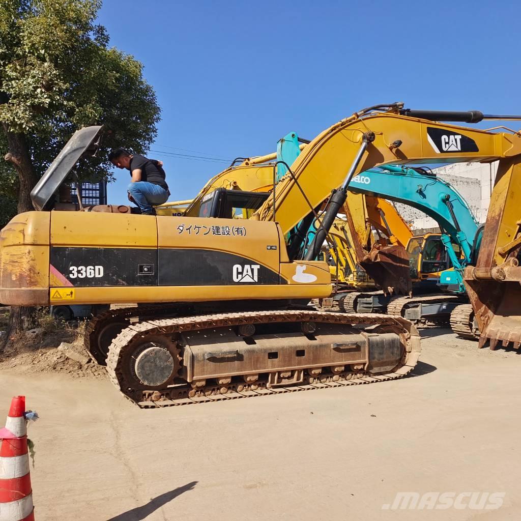 CAT 336 D Bandgrävare