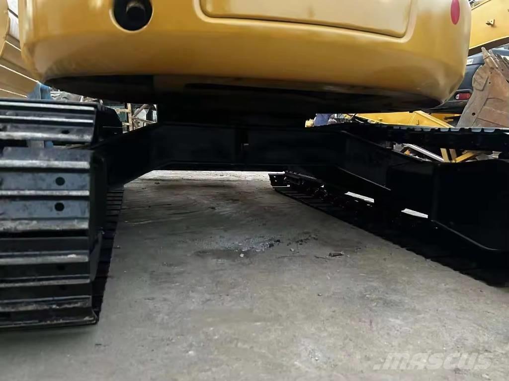 CAT 304 CR Minigrävare < 7t
