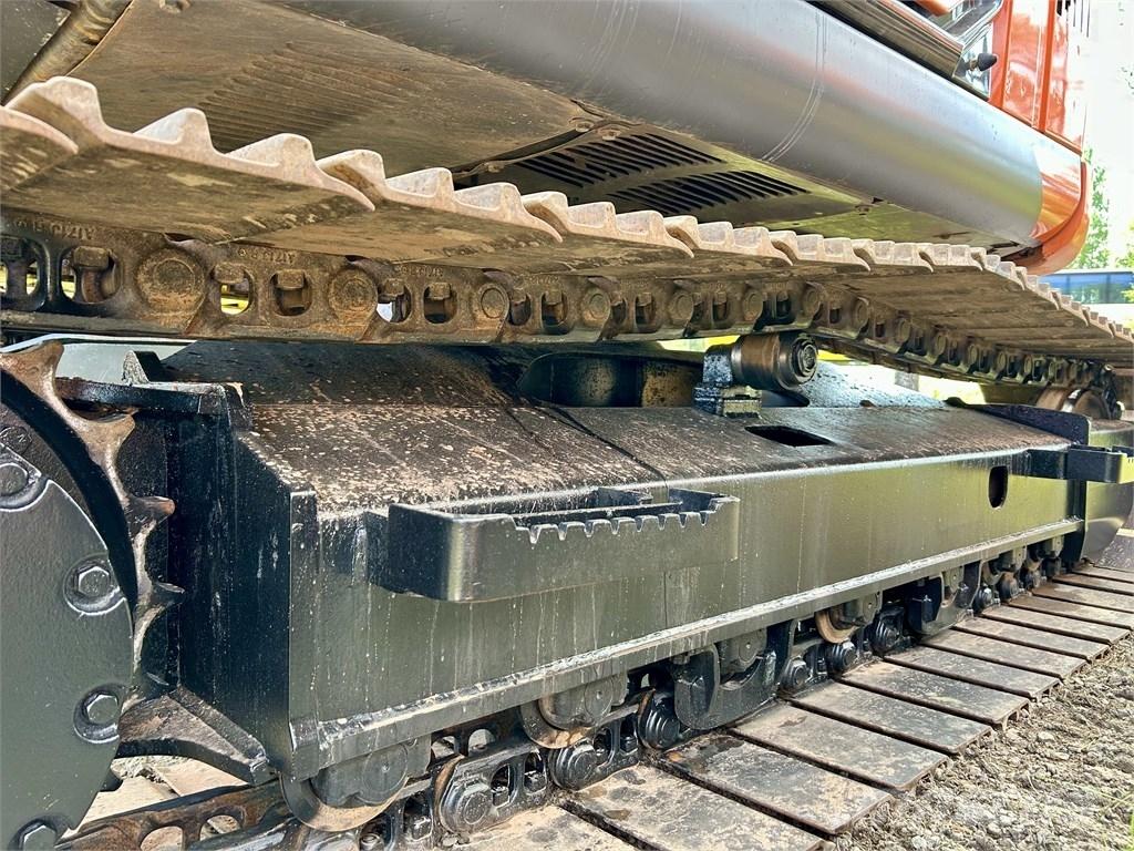 Hitachi ZX135US-7 Bandgrävare