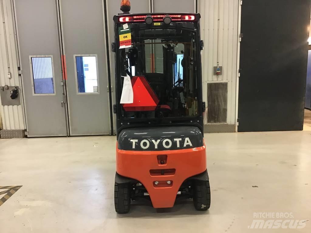 Toyota 8 FBMK 20 T Elmotviktstruckar