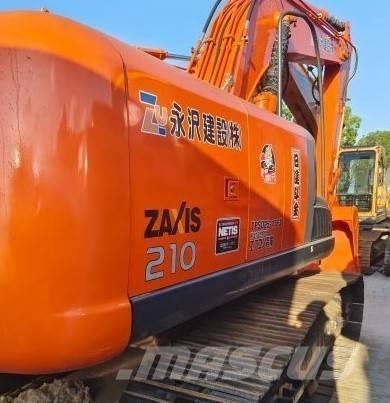 Hitachi ZX 210 Bandgrävare