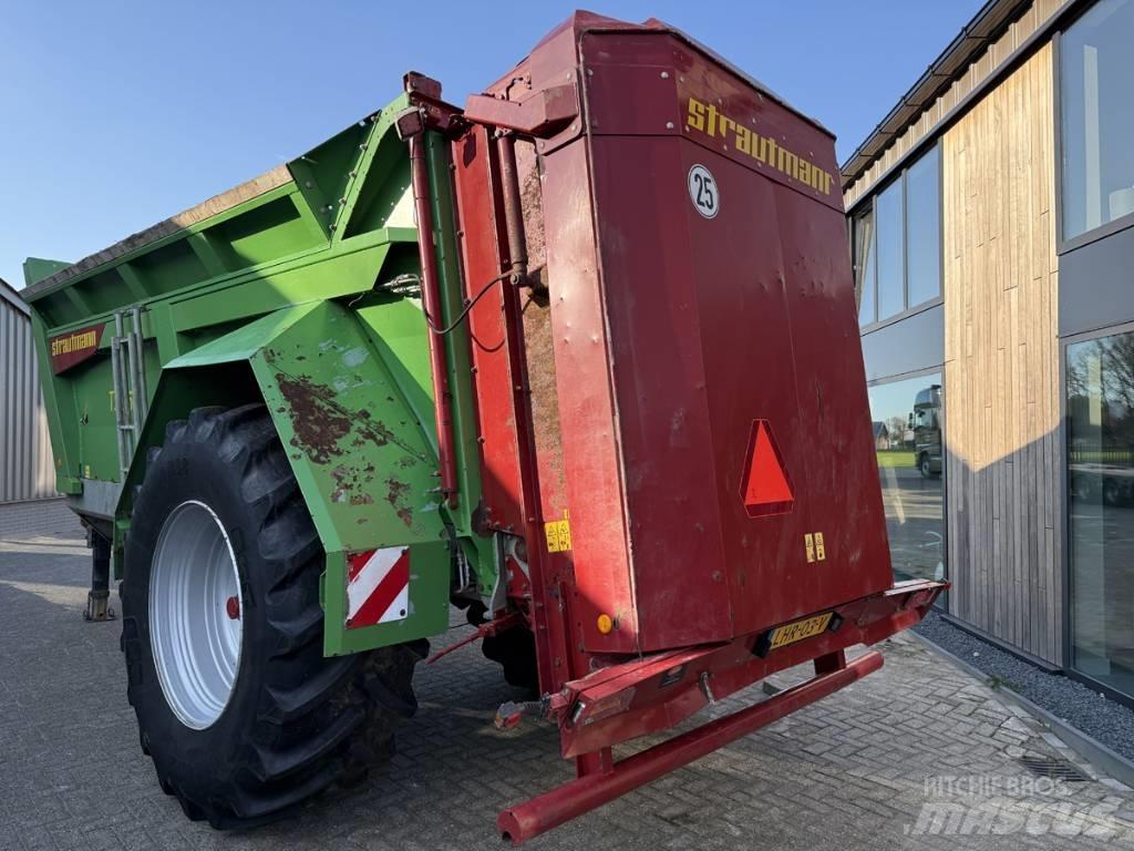 Strautmann TS 160 Fast- och kletgödselspridare