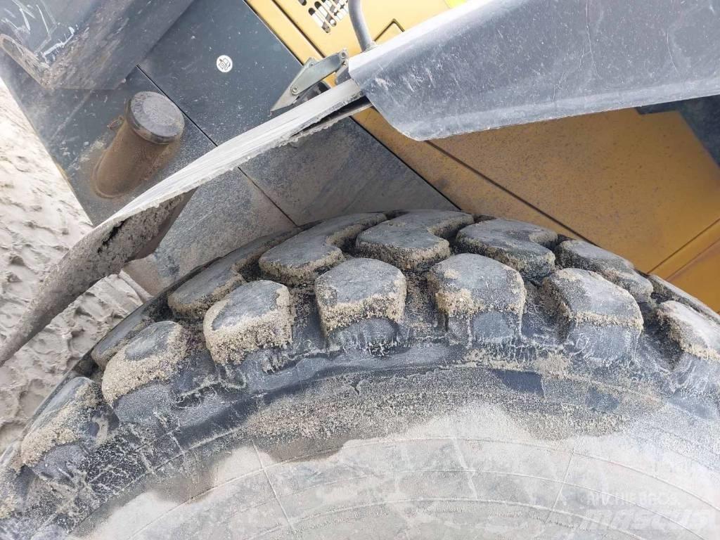 Komatsu WA380-5 Hjullastare
