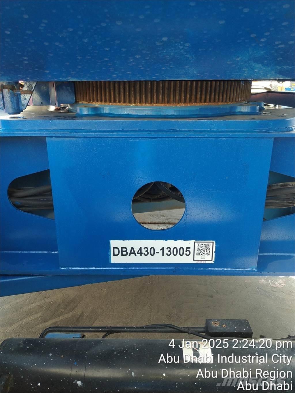 Genie Z135/70 Bomliftar