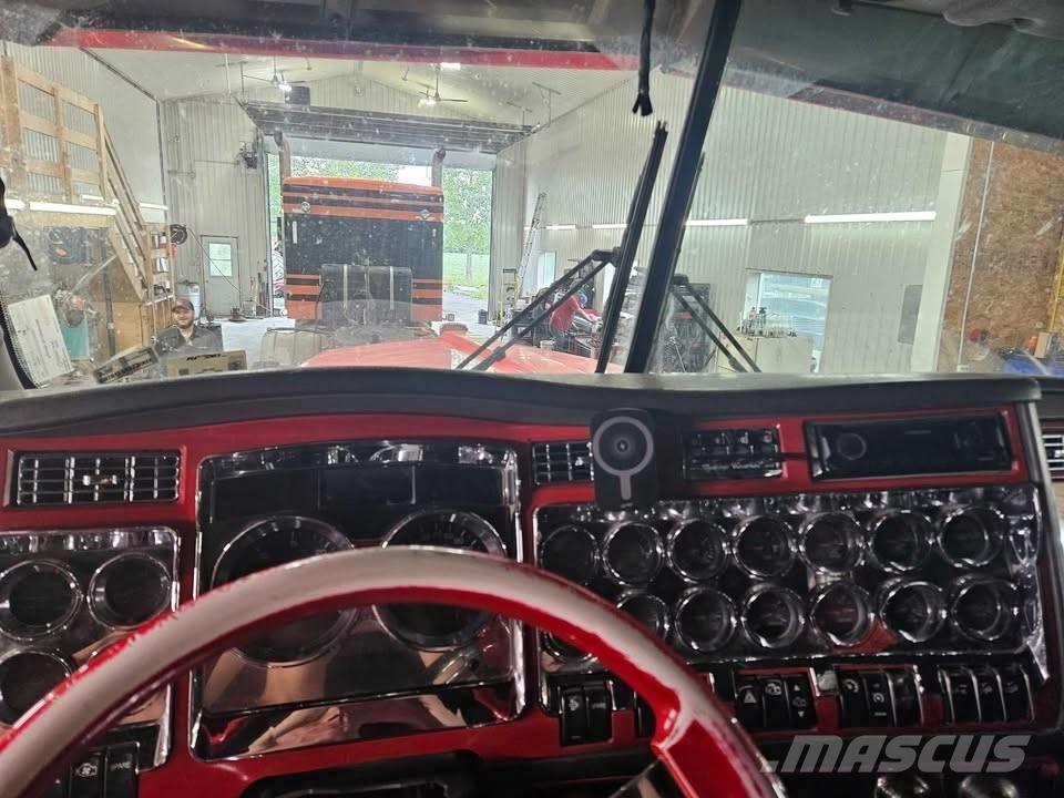 Kenworth W 900 L Dragbilar