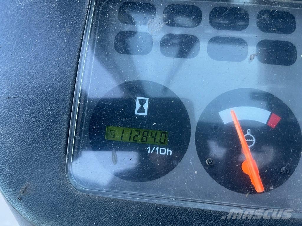 Nissan FGD02A300 Dieselmotviktstruckar