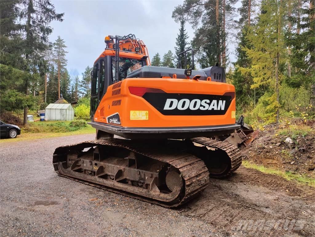 Doosan DX160 LC-5 Bandgrävare