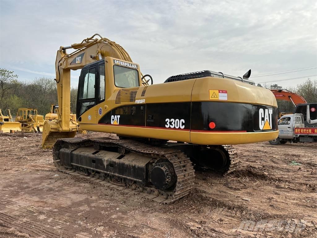 CAT 330 C Bandgrävare