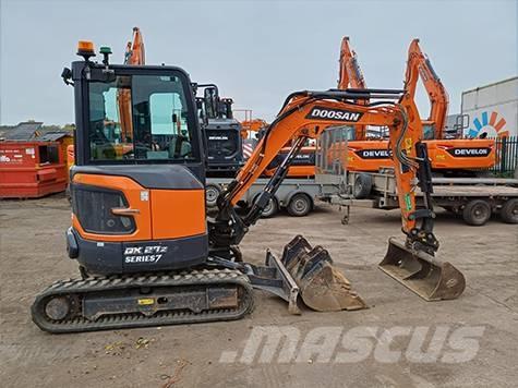 Doosan DX 27 Z - 7 Minigrävare < 7t