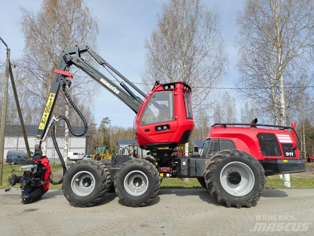 Komatsu 911 Skördare