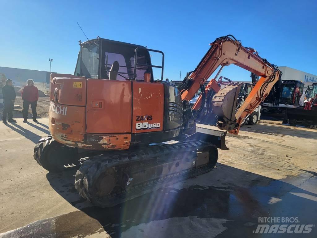 Hitachi ZX 85 US B-6 Midigrävmaskiner 7t - 12t