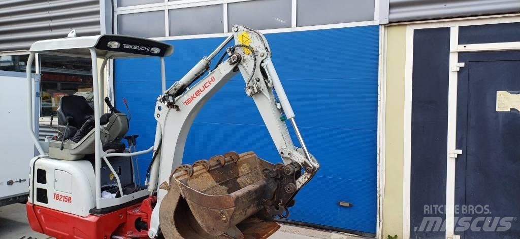 Takeuchi TB 215 R Minigrävare < 7t