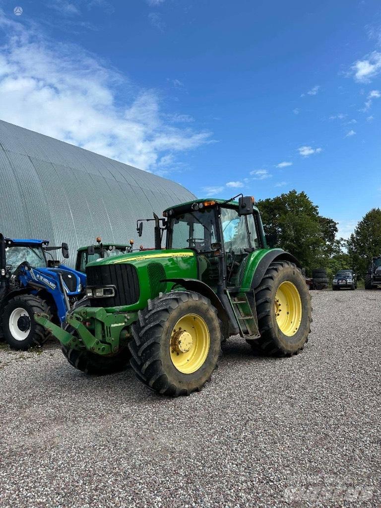 John Deere 6820 AP Traktorer