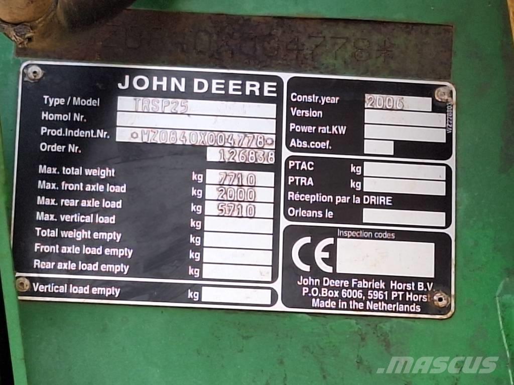 John Deere 840 Dragna sprutor