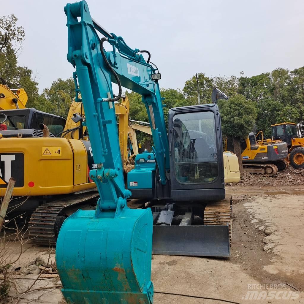 Kobelco SK 75 Midigrävmaskiner 7t - 12t