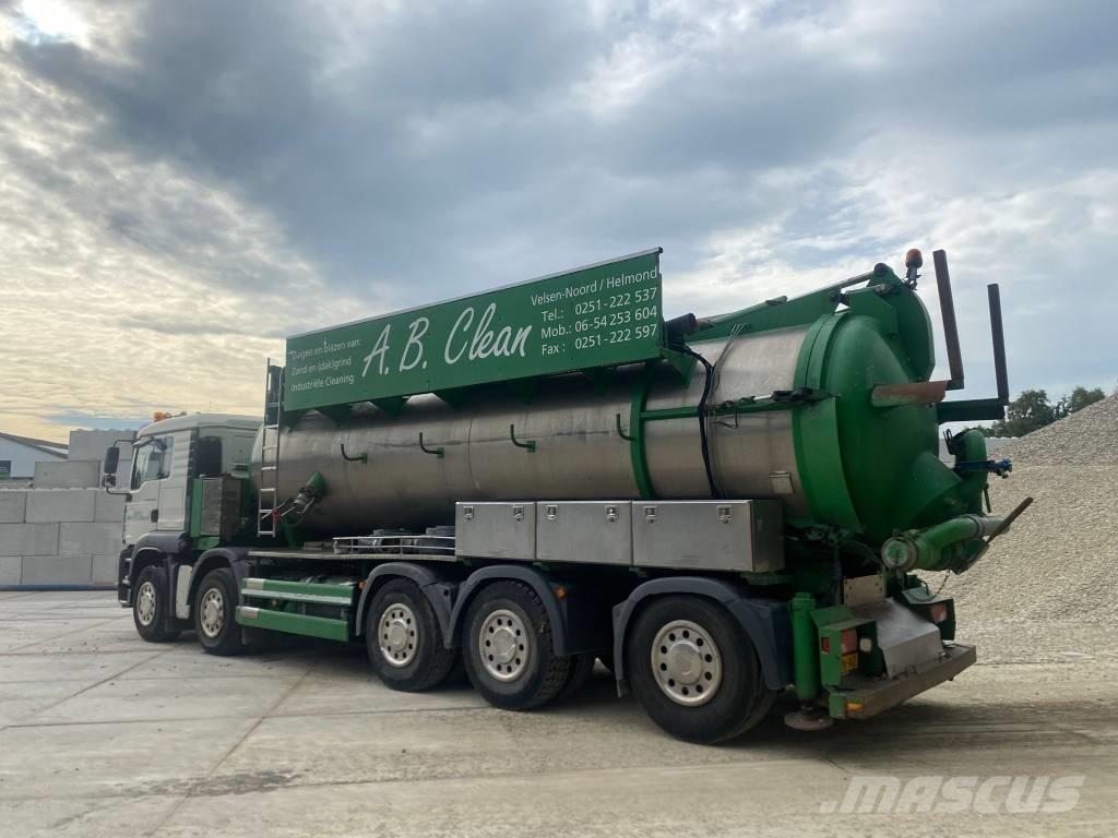 Amphitec Vortex 8000 Slamsugningsbil