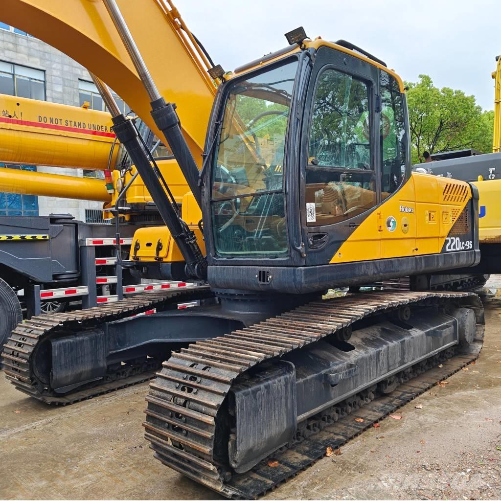 Hyundai R220LC-9S Bandgrävare