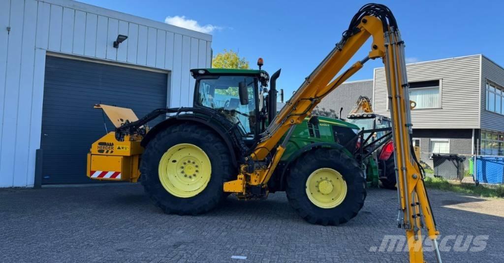 John Deere F 440 M Rundbalspressar