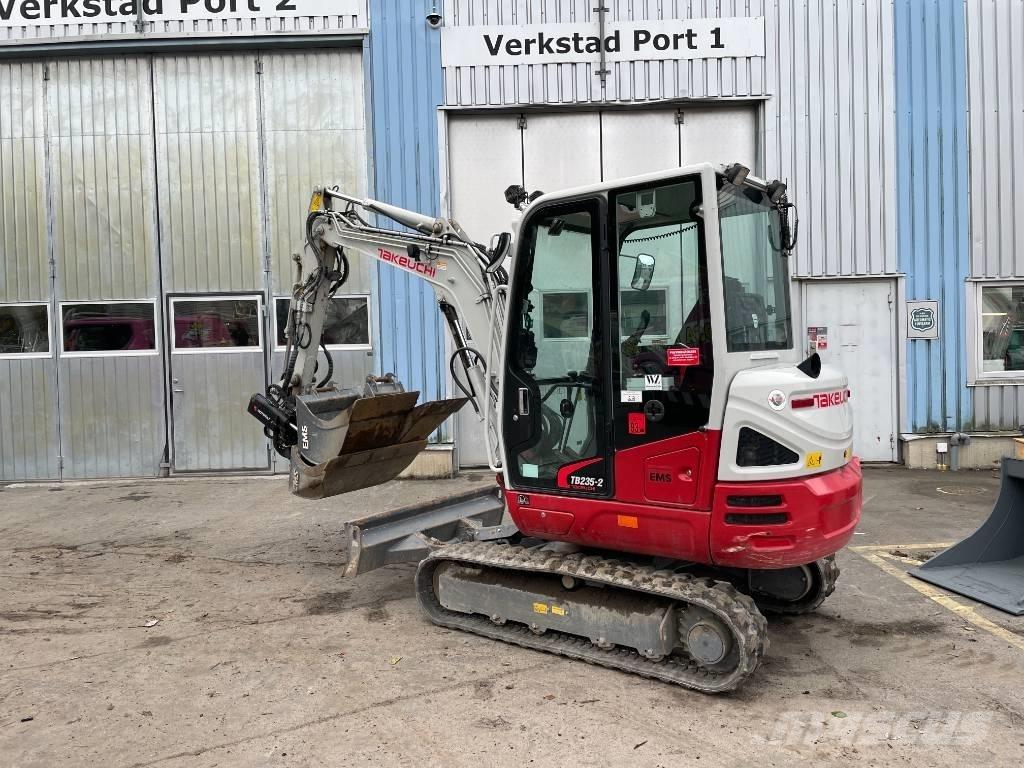 Takeuchi TB 235-2 Minigrävare < 7t