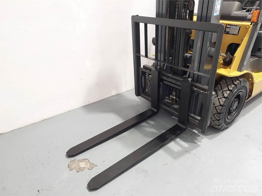 CAT DP18NTD Dieselmotviktstruckar