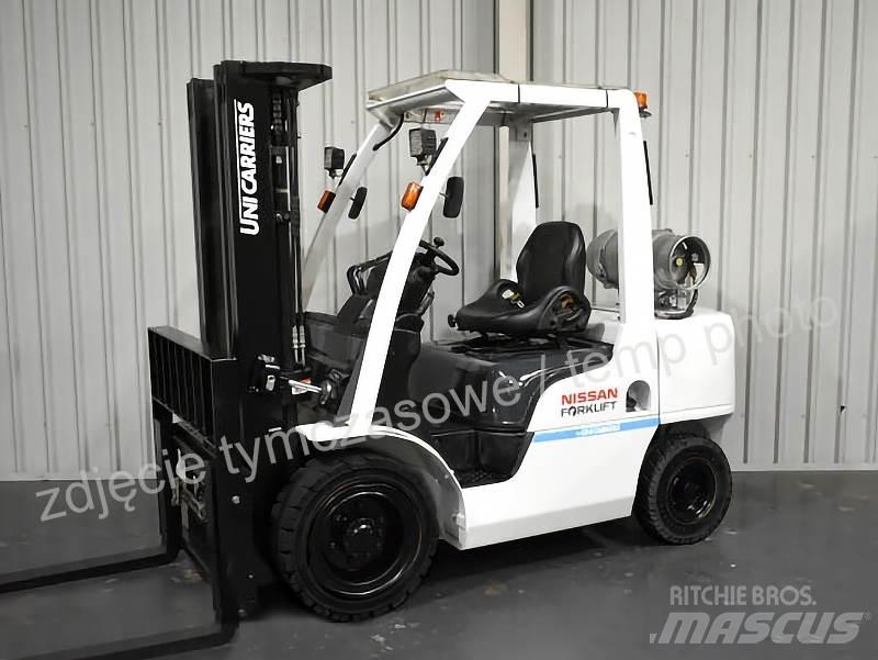 Nissan UG1F2A35DU Gasolmotviktstruckar