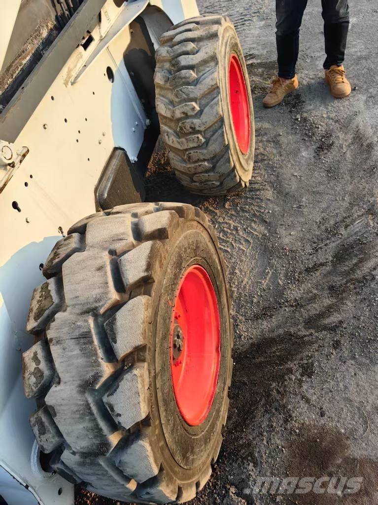 Bobcat S 300 Kompaktlastare