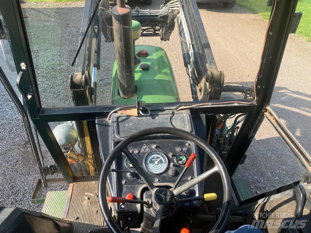 John Deere 2130 Traktorer