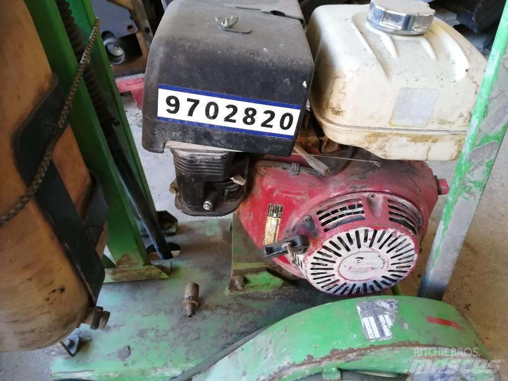  ŘEZAČKA SPÁR RS 400 Entreprenad - Övrigt