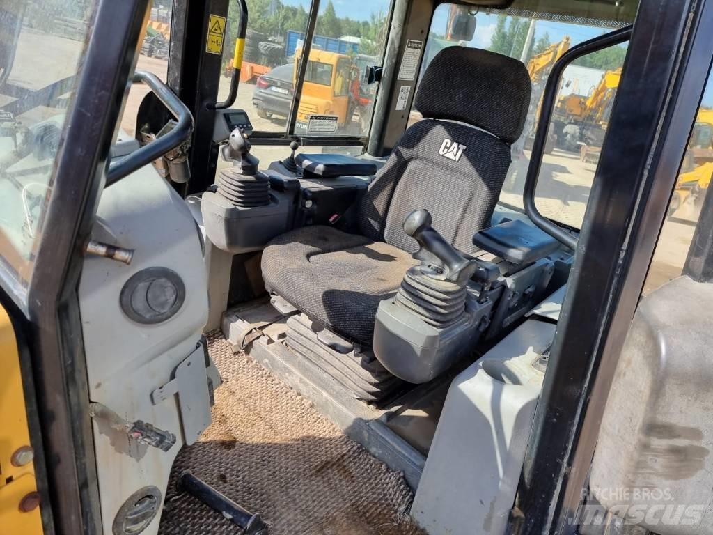 CAT D 6 K LGP Bandschaktare
