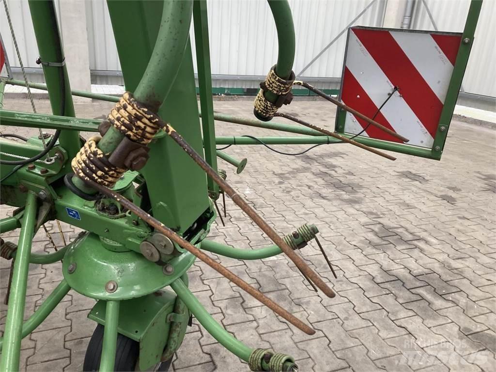 Krone KW7.70/6x7 Vändare och luftare