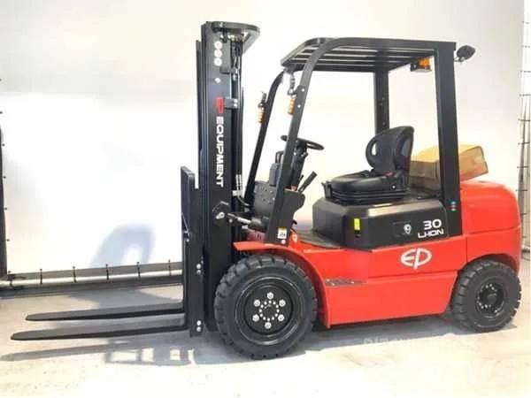EP EFL 302 (3000KG) Elmotviktstruckar