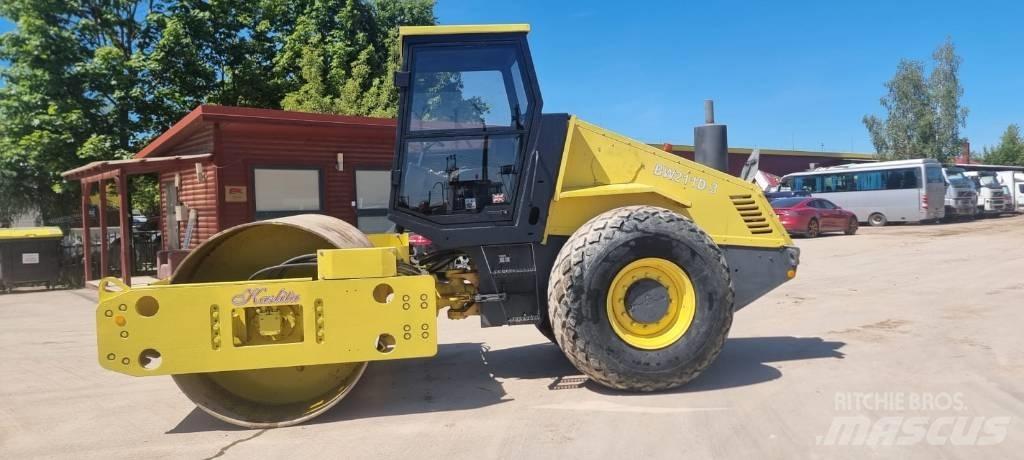 Bomag BW 211 D-3 Envalsvältar
