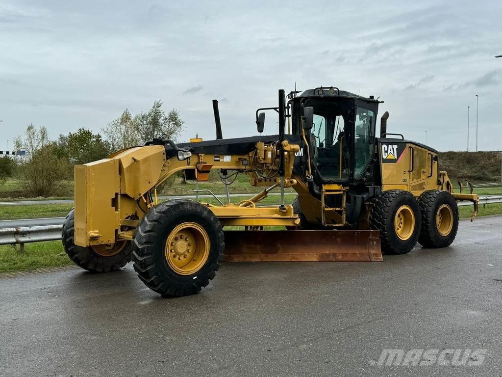 CAT 140M Väghyvlar