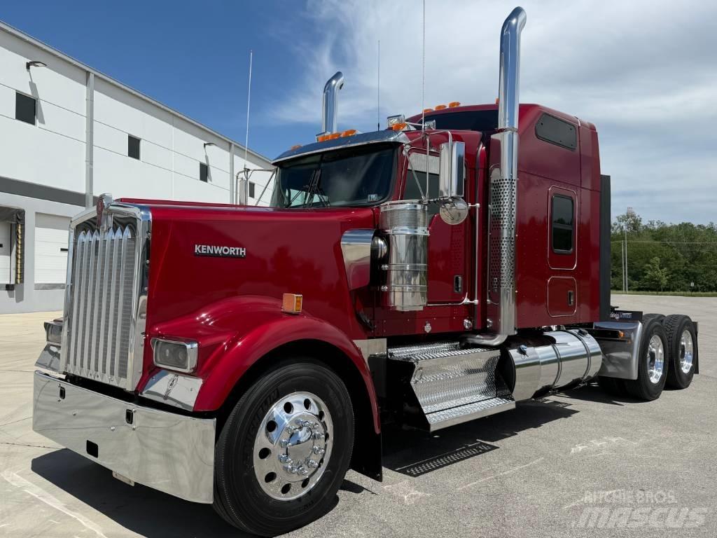 Kenworth W 900 L Dragbilar