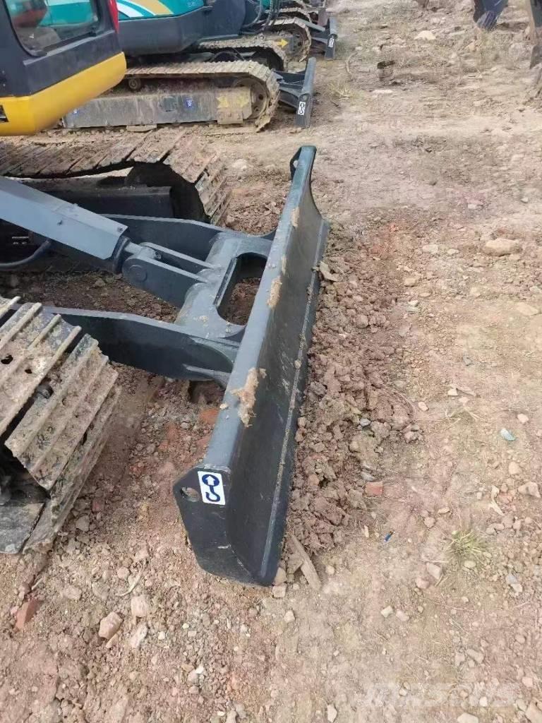 Komatsu PC 60-8 Bandgrävare