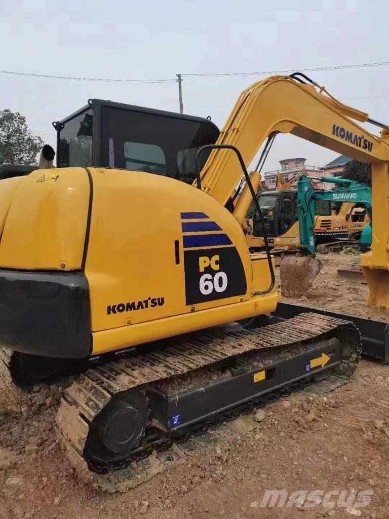 Komatsu PC 60-8 Bandgrävare