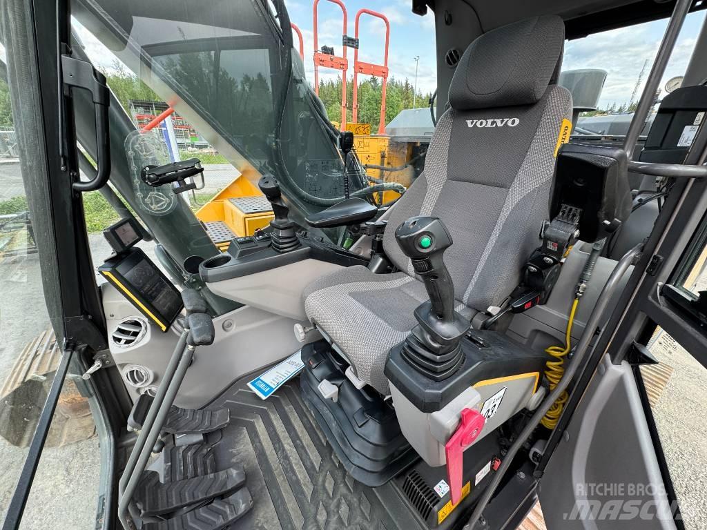 Volvo EC 250 E Bandgrävare