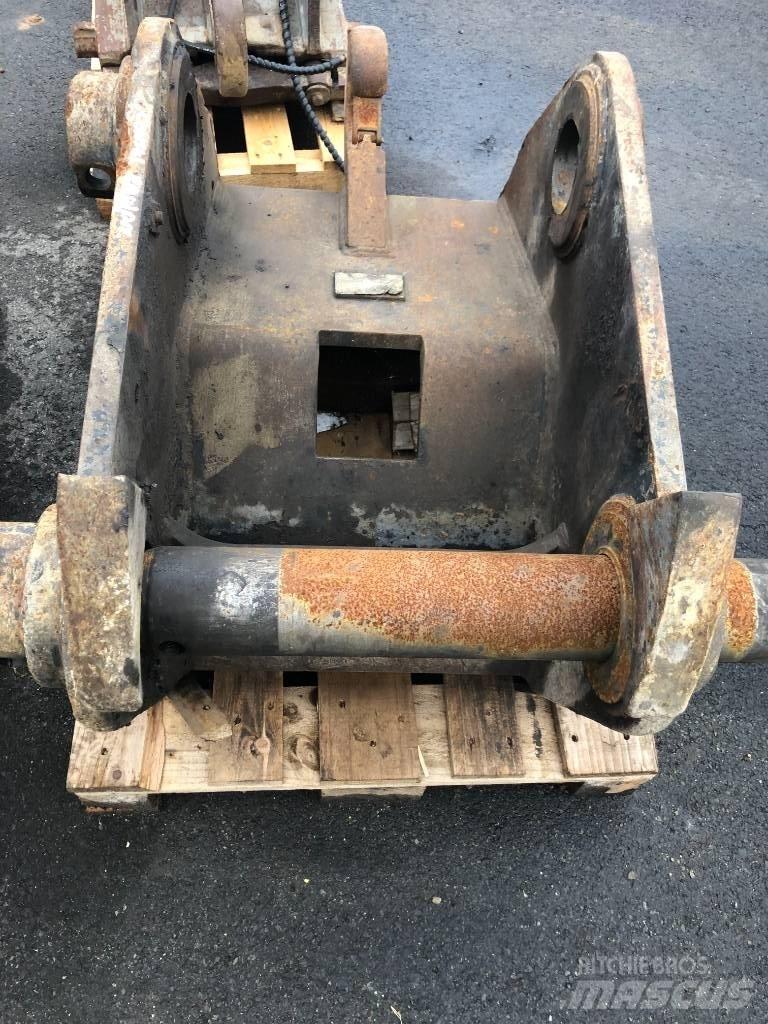 Hitachi HCW55S Redskapsfäste/ adaptrar