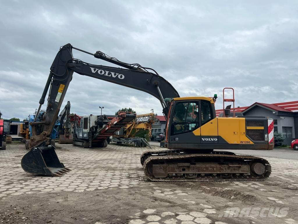 Volvo EC 220 E L Bandgrävare
