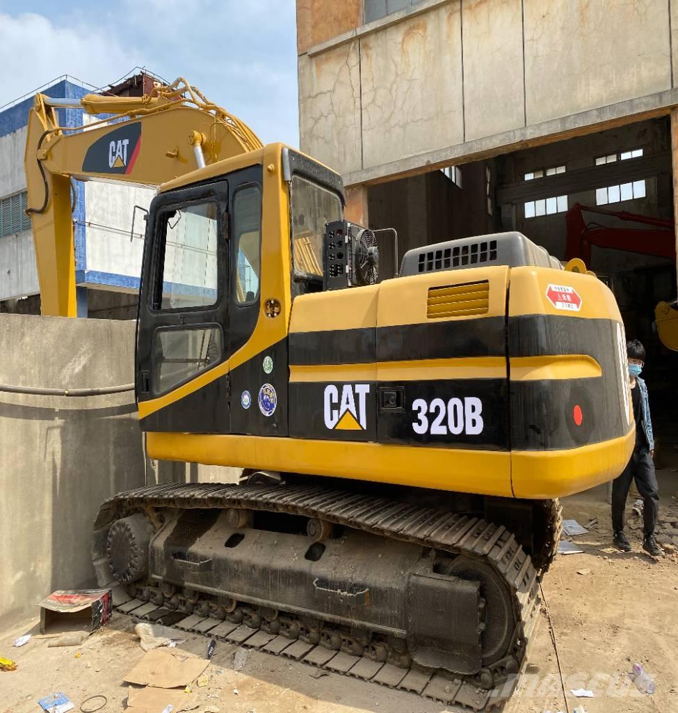 CAT 320 B Bandgrävare