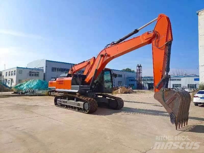 Doosan DX 230 LC-9C Bandgrävare
